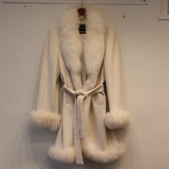 Bugatteli Jackets & Blazers - Bugatteli Women's Medium Ivory Coat Belted Wool Cashmere Angora Fox Trim Jacket